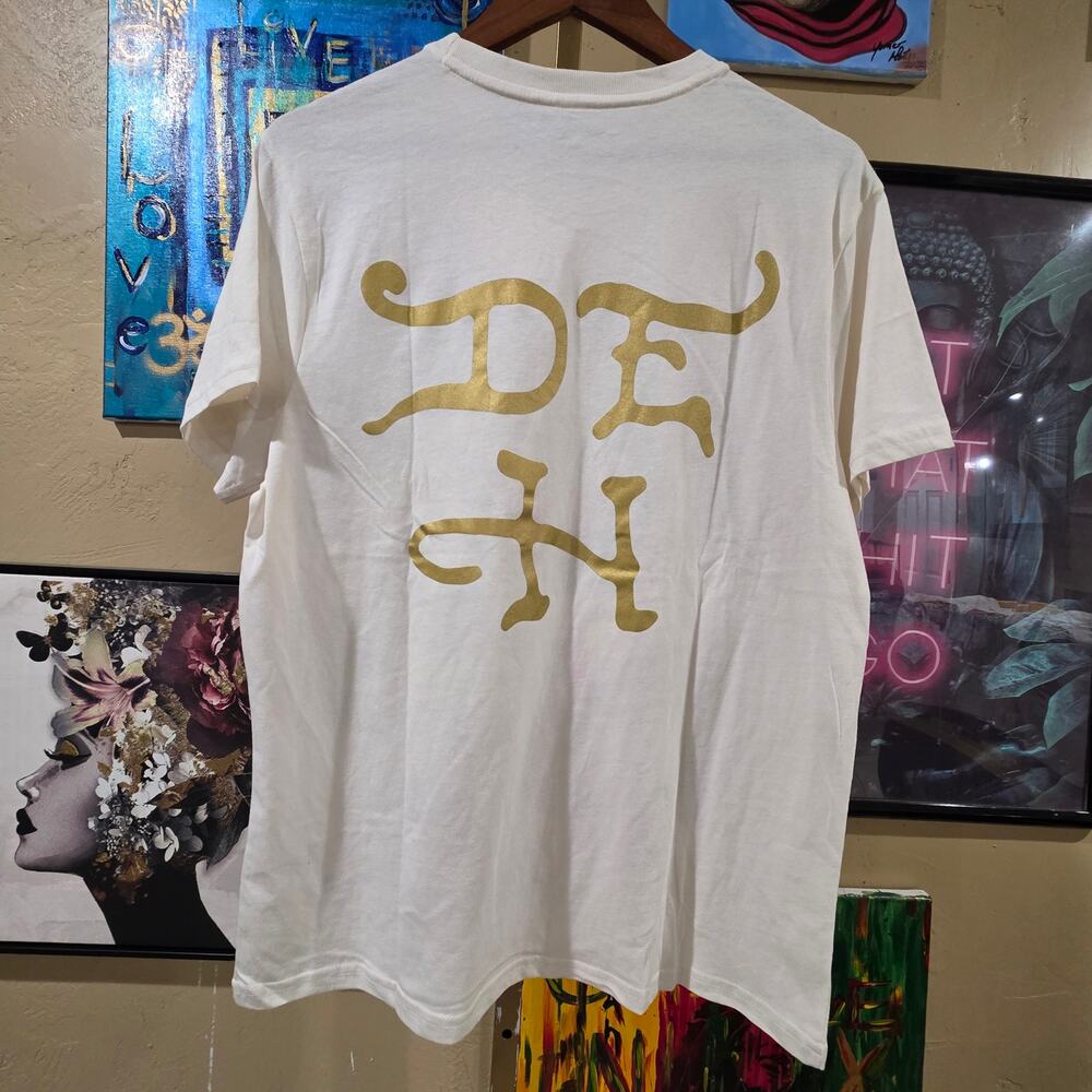 NWT Ed Hardy Y2K Style Grunge Tiger Streetwear Tee Cream Size Medium - Picture 7 of 7